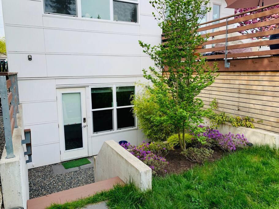 Leed Platinum Green Home Getaway Seattle Exterior foto